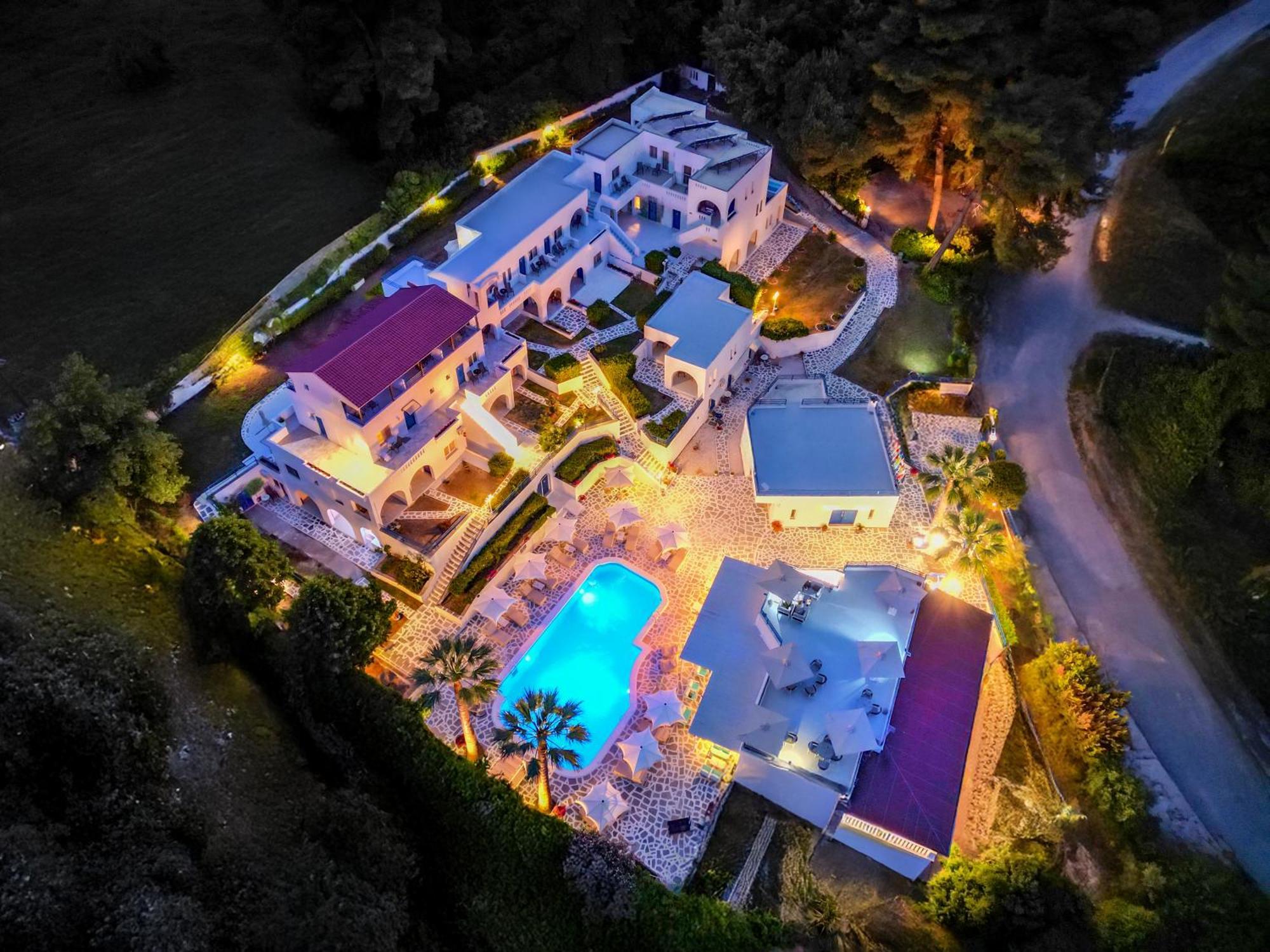 Theo Bungalows Boutique Hotel Kriopigi Dış mekan fotoğraf
