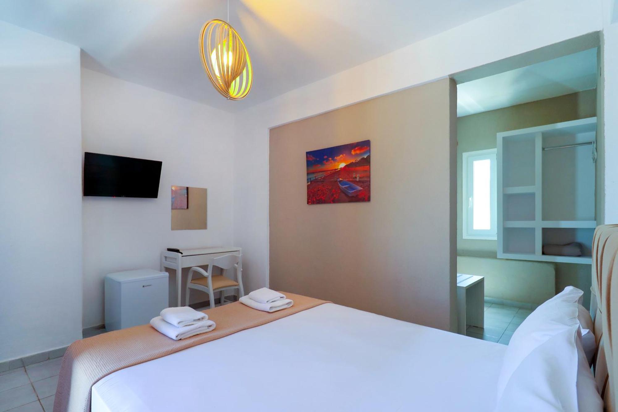 Theo Bungalows Boutique Hotel Kriopigi Oda fotoğraf